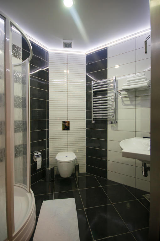 Hotel Aqua Târgu Jiu Εξωτερικό φωτογραφία